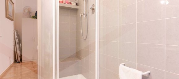 3غرفة شقة في Bologna, Italy رقم 18684 21