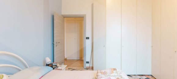 3غرفة شقة في Bologna, Italy رقم 18684 30