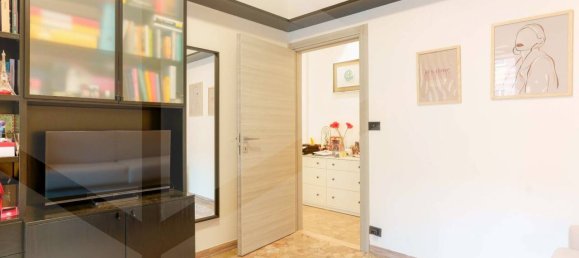 3غرفة شقة في Bologna, Italy رقم 18684 10