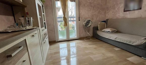 6غرفة شقة في Modena, Italy رقم 31634 7