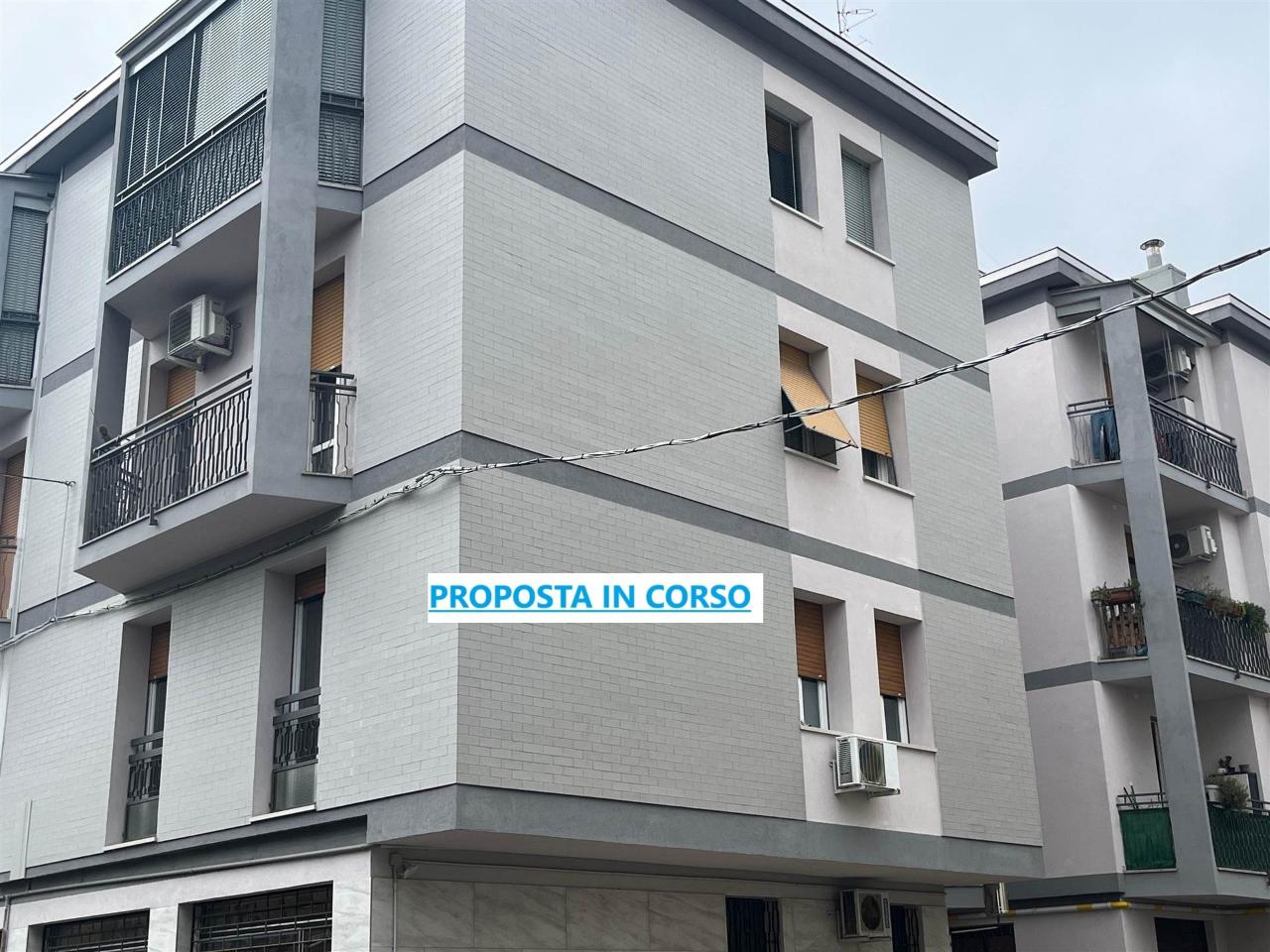 6غرفة شقة في Modena, Italy رقم 31634