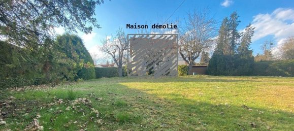 505m² Land in Gif-sur-Yvette, France No. 112359 2