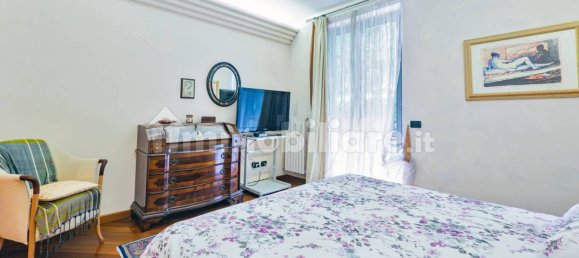 Villa de 5 dormitorios en Origgio, Italy No. 377052 28