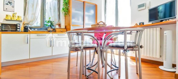 Villa de 5 dormitorios en Origgio, Italy No. 377052 12