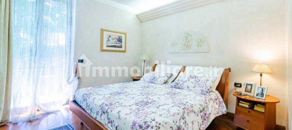 Villa de 5 dormitorios en Origgio, Italy No. 377052 27