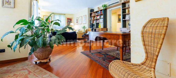 Villa de 5 dormitorios en Origgio, Italy No. 377052 9