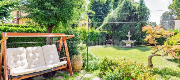 Villa de 5 dormitorios en Origgio, Italy No. 377052 14