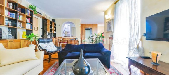 Villa de 5 dormitorios en Origgio, Italy No. 377052 4