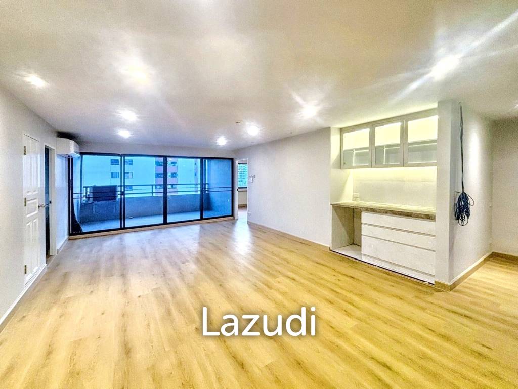 3 bedrooms Condo in Railay Beach, Thailand No. 26766