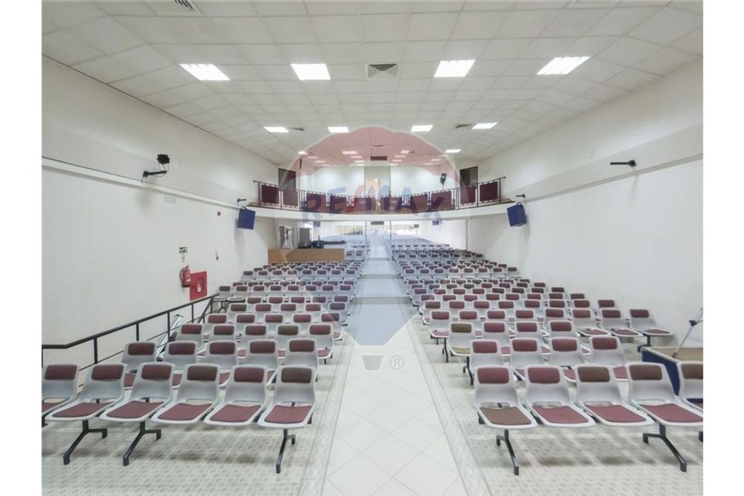 Edificio en Lisbon, Portugal 1250 m² No. 72320