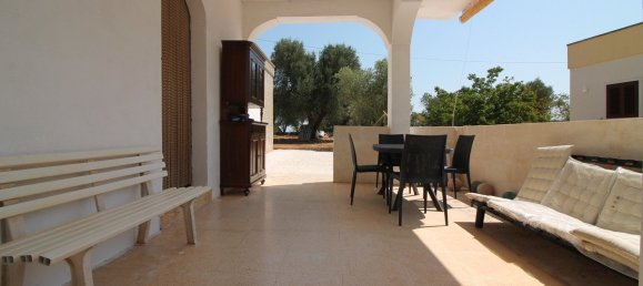 2 Schlafzimmer Villa in Ostuni, Italy, Nr. 381946 3