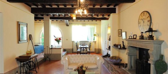 15-salle Maison à Cortona, Italy No. 230094 10