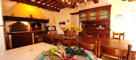 15-salle Maison à Cortona, Italy No. 230094 16