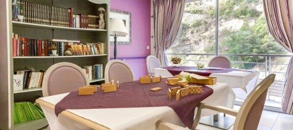 1 bedroom Apartment in Nice, France No. 314121 3