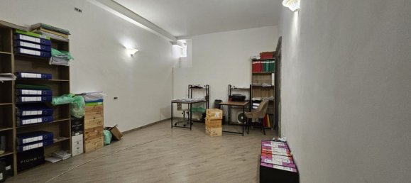 Studio in Florence, Italy No. 118853 8