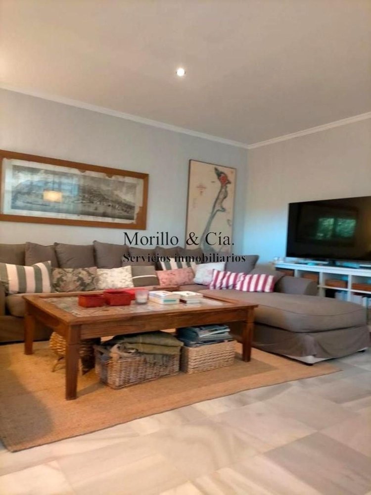 Casa T5 em El Puerto de Santa Maria, Spain N.º 281387