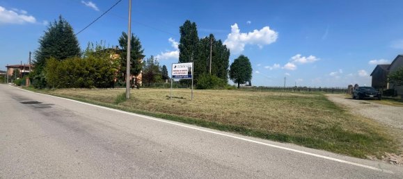 1-salle Terrain à Castelfranco Emilia, Italy No. 41386 9