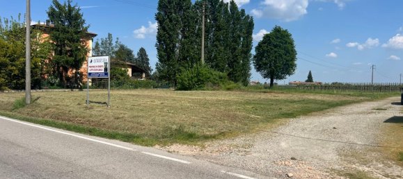 1-salle Terrain à Castelfranco Emilia, Italy No. 41386 11