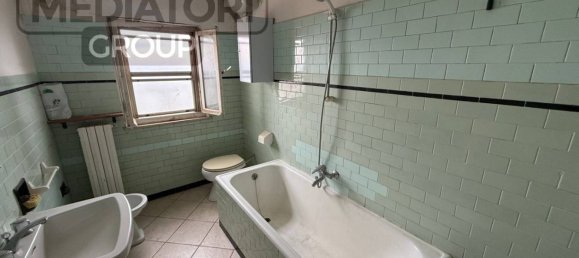 Villa de 4 dormitorios en Chiaravalle, Italy No. 226404 26