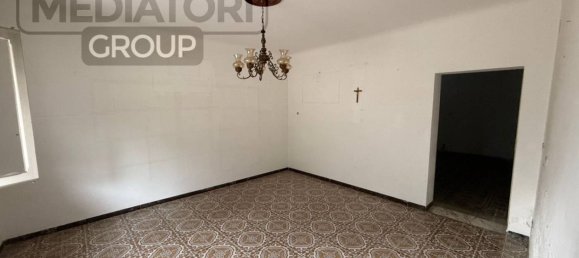 Villa de 4 dormitorios en Chiaravalle, Italy No. 226404 19