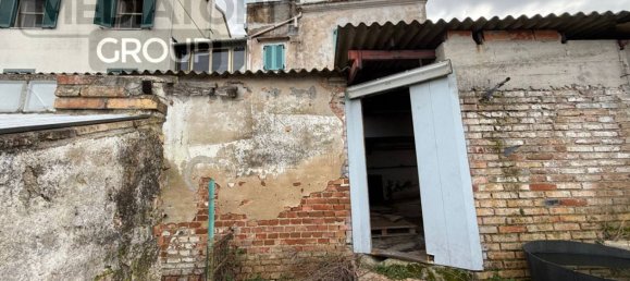 Villa de 4 dormitorios en Chiaravalle, Italy No. 226404 48