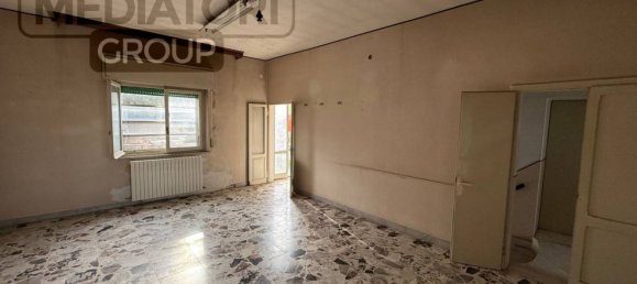 Villa de 4 dormitorios en Chiaravalle, Italy No. 226404 28