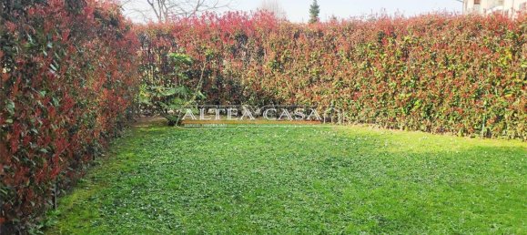 3غرفة شقة في Bonate Sotto, Italy رقم 35937 43