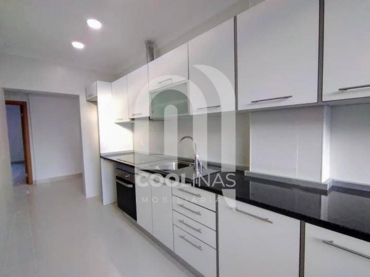 2 bedrooms Apartment in Cascais, Portugal No. 5644