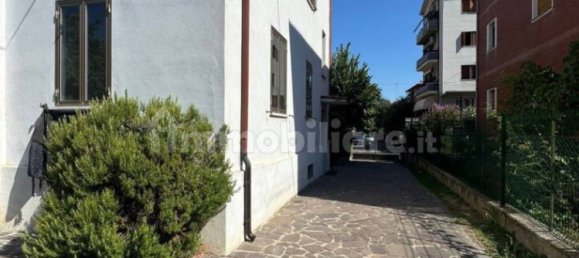 4 bedrooms Villa in Sassuolo, Italy No. 338713 5
