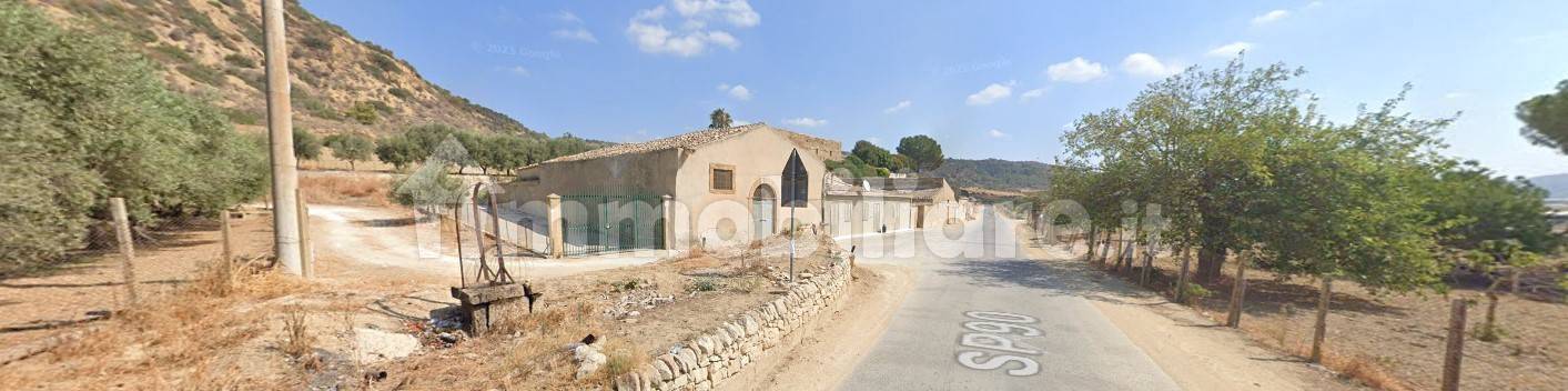 25000m² Land in Vittoria, Italy No. 348947