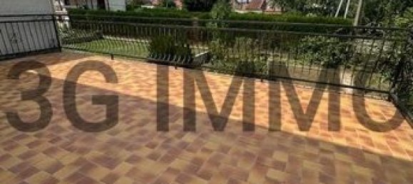 Casa de 3 dormitorios en Saint-Dizier, France No. 306175 2