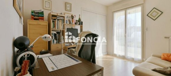 4 bedrooms Villa in Fresnay-sur-Sarthe, France No. 301958 7