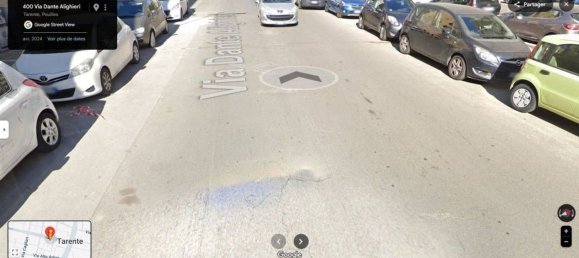 3 bedrooms Apartment in Taranto, Italy No. 376947 5