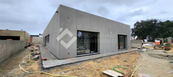 4 bedrooms House in Setubal, Portugal No. 100059 4