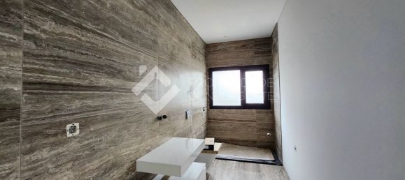 4 bedrooms House in Setubal, Portugal No. 100059 16