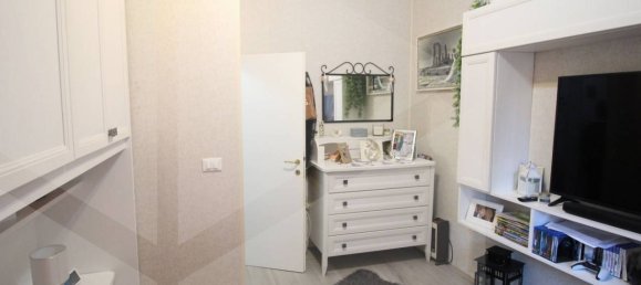 3غرفة شقة في Bologna, Italy رقم 26218 14