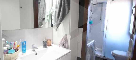 3غرفة شقة في Bologna, Italy رقم 26218 12