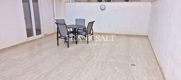 Duplex independente T1 em Swieqi, Malta N.º 10080 4