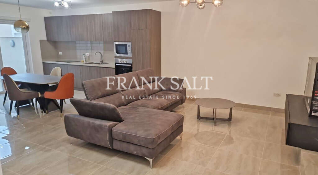 Duplex independente T1 em Swieqi, Malta N.º 10080