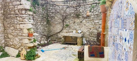 Edifício em Erice, Italy 130 m² N.º 226212 31