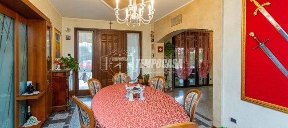 3 bedrooms Villa in Bellinzago Novarese, Italy No. 58995 10
