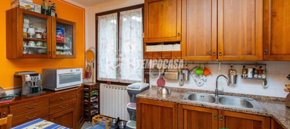 3 bedrooms Villa in Bellinzago Novarese, Italy No. 58995 16