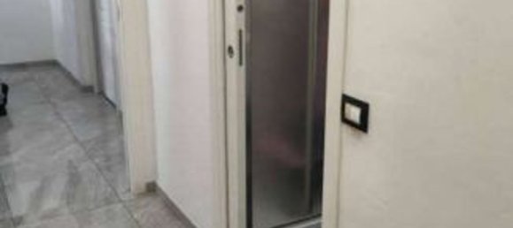 4-salle Appartement à Castano Primo, Italy No. 330332 12