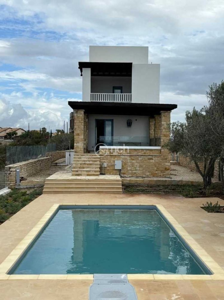 4 Schlafzimmer Villa in Pissouri, Cyprus, Nr. 18653
