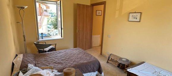 3-Zimmer Doppelhaus in Ferentino, Italy, Nr. 204983 12