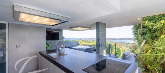 6 chambres Villa à Zonza, France No. 99517 10