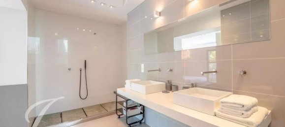 6 chambres Villa à Zonza, France No. 99517 33