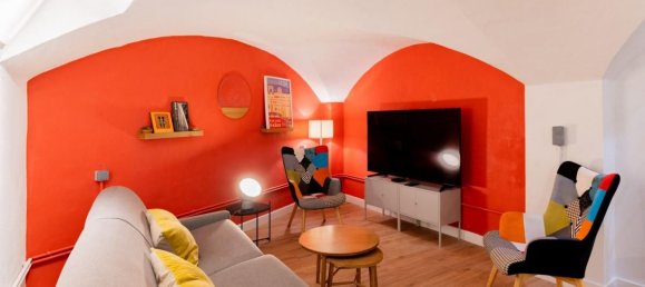 5 bedrooms Apartment in Paris, France No. 173419 2