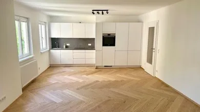 Apartamento de 2 habitaciónes en Salzburg, Austria No. 51080