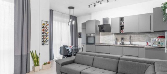 3 rooms Apartment in Milan, Italy No. 241865 4